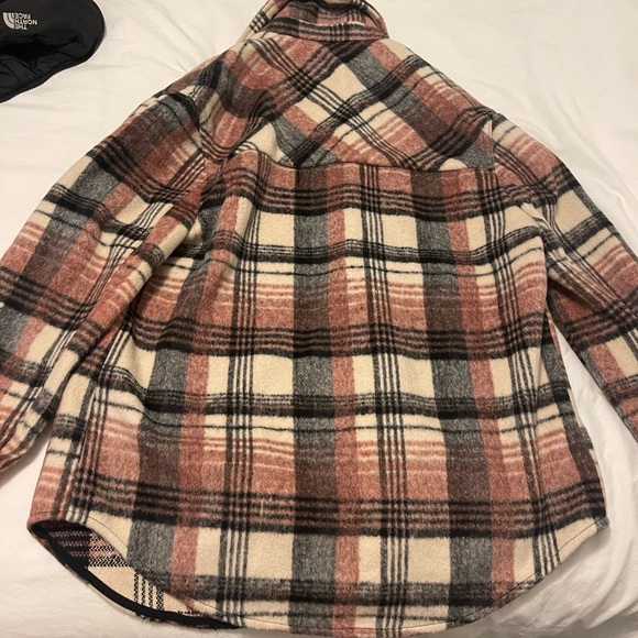 Grey Bandit Shacket - Picture 4 of 4